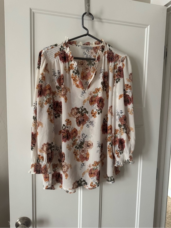 Dalia Tops - Dalia Cream Floral V-Neck Peasant Blouse
